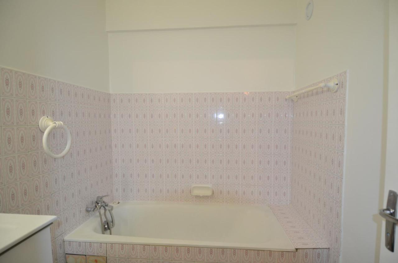 4 Personnes Quartier Riquier Nice